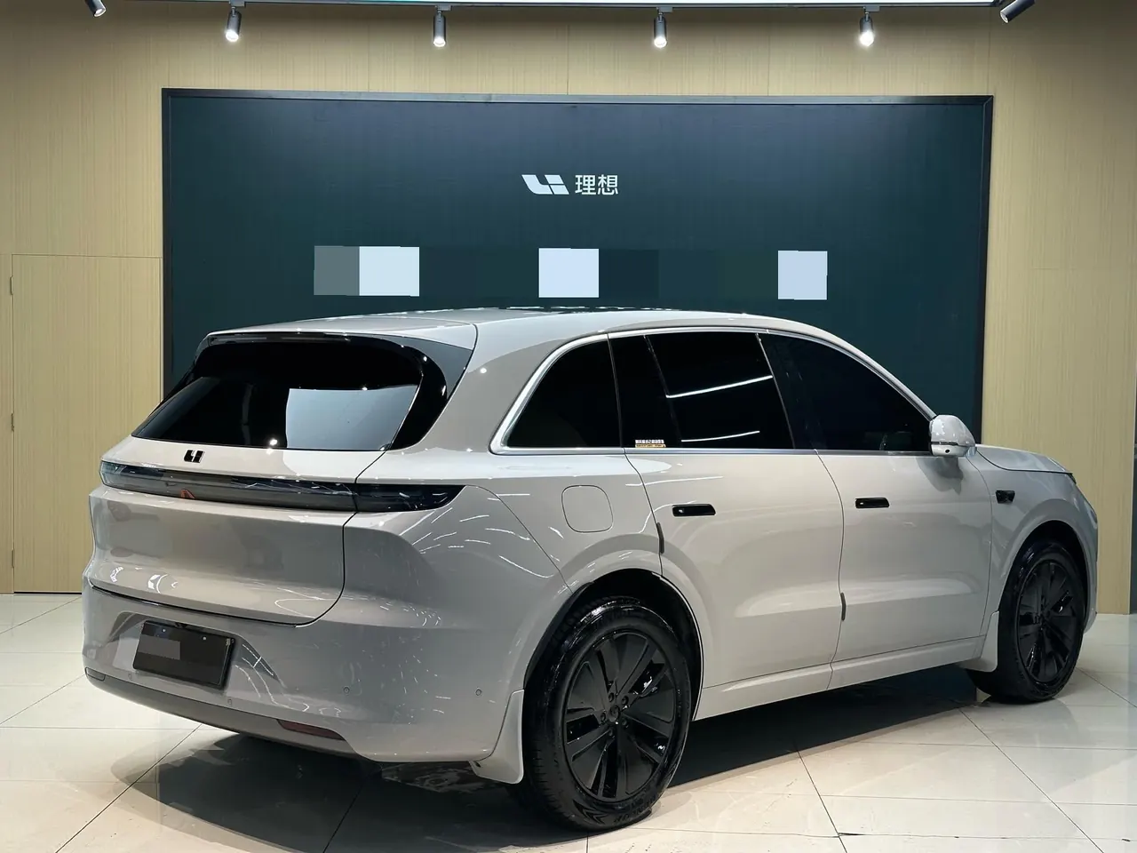 Li 2024 L6 Pro automatic gear 3