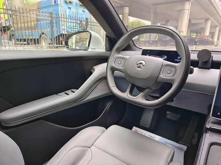 NIO 2024 ET5T 75kWh Touring automatic 14