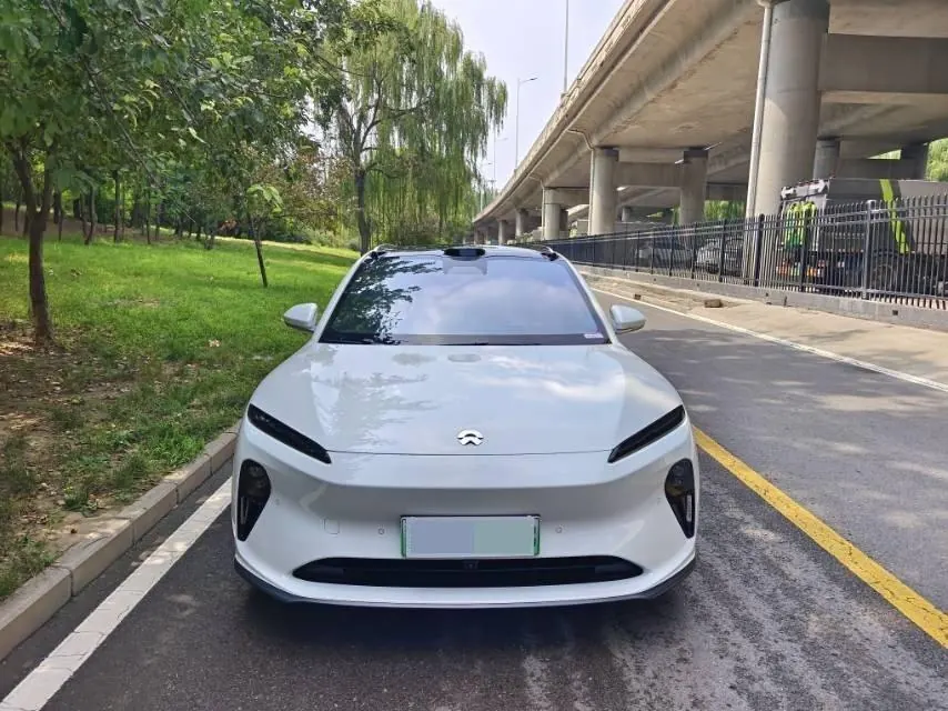 NIO 2024 ET5T 75kWh Touring automatic 2