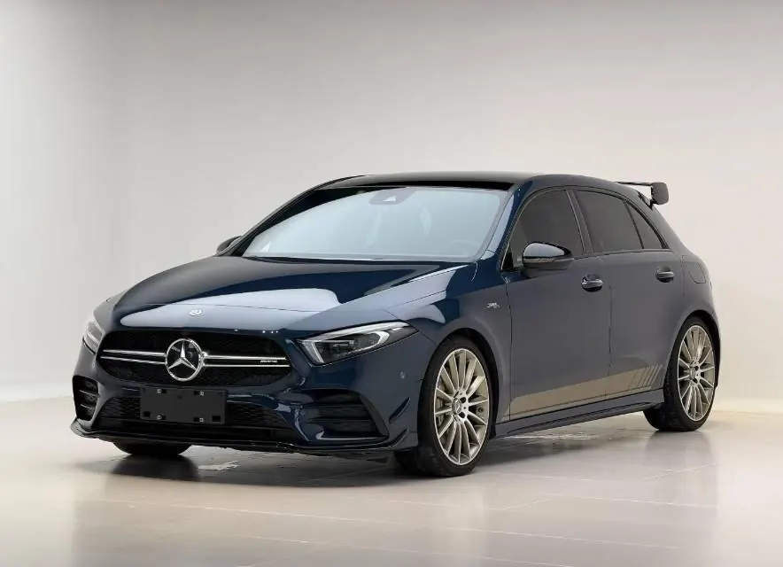 打开图片灯箱:Mercedes Benz Class A AMG (Imported) 2020 A 35 AMG 4MATIC 2.0T Special Edition Automatic Gear
