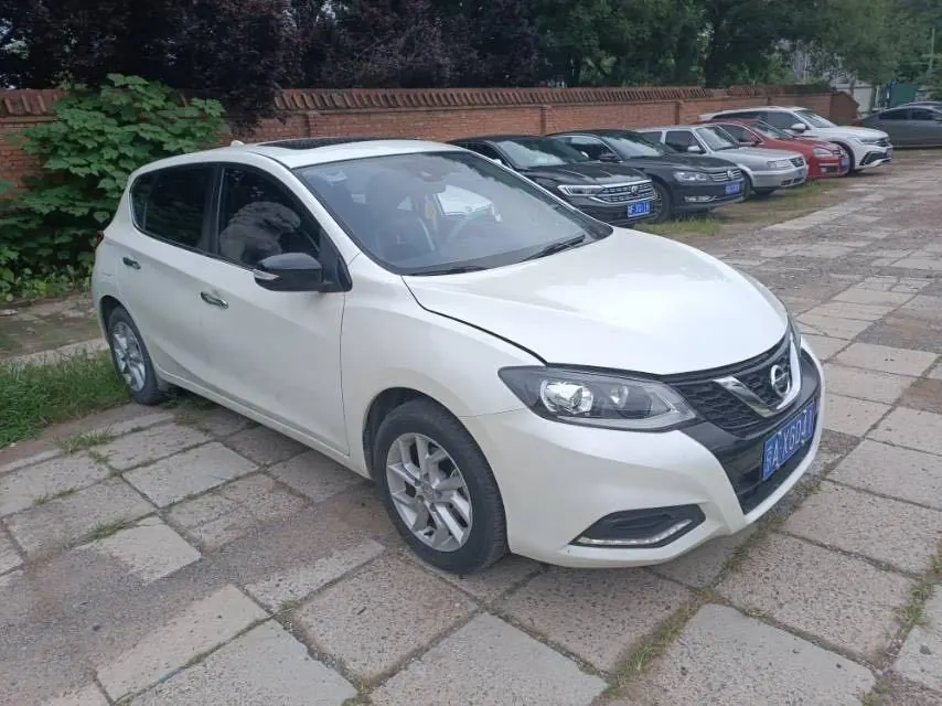 Nissan 2020 Tiida 1.6 Stepless Smart Edition Automatic Gear 3