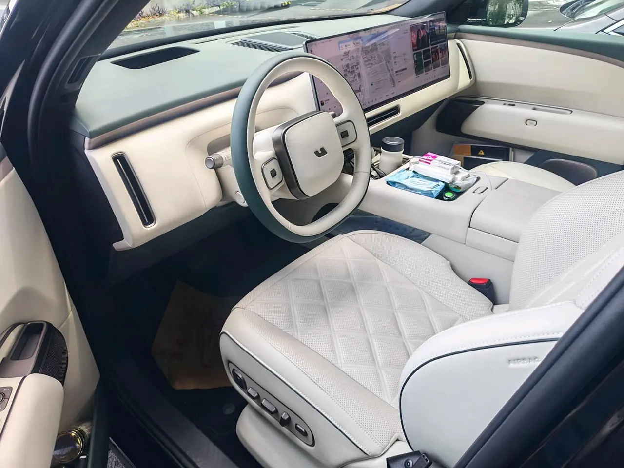 Li 2026 L9 Livis automatic gear 3