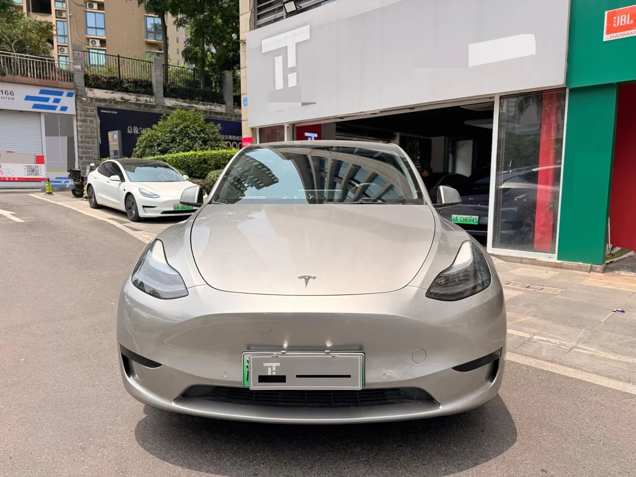 Tesla 2022 Model Y rear-wheel drive version (facelift) automatic gear 2