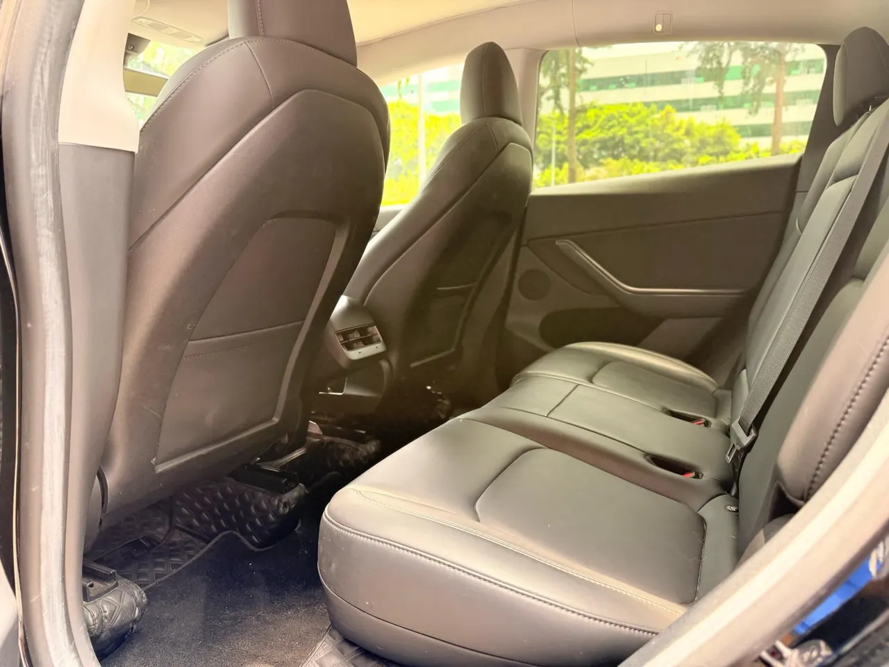 Tesla 2022 Model Y rear-wheel drive version (facelift) automatic gear 5