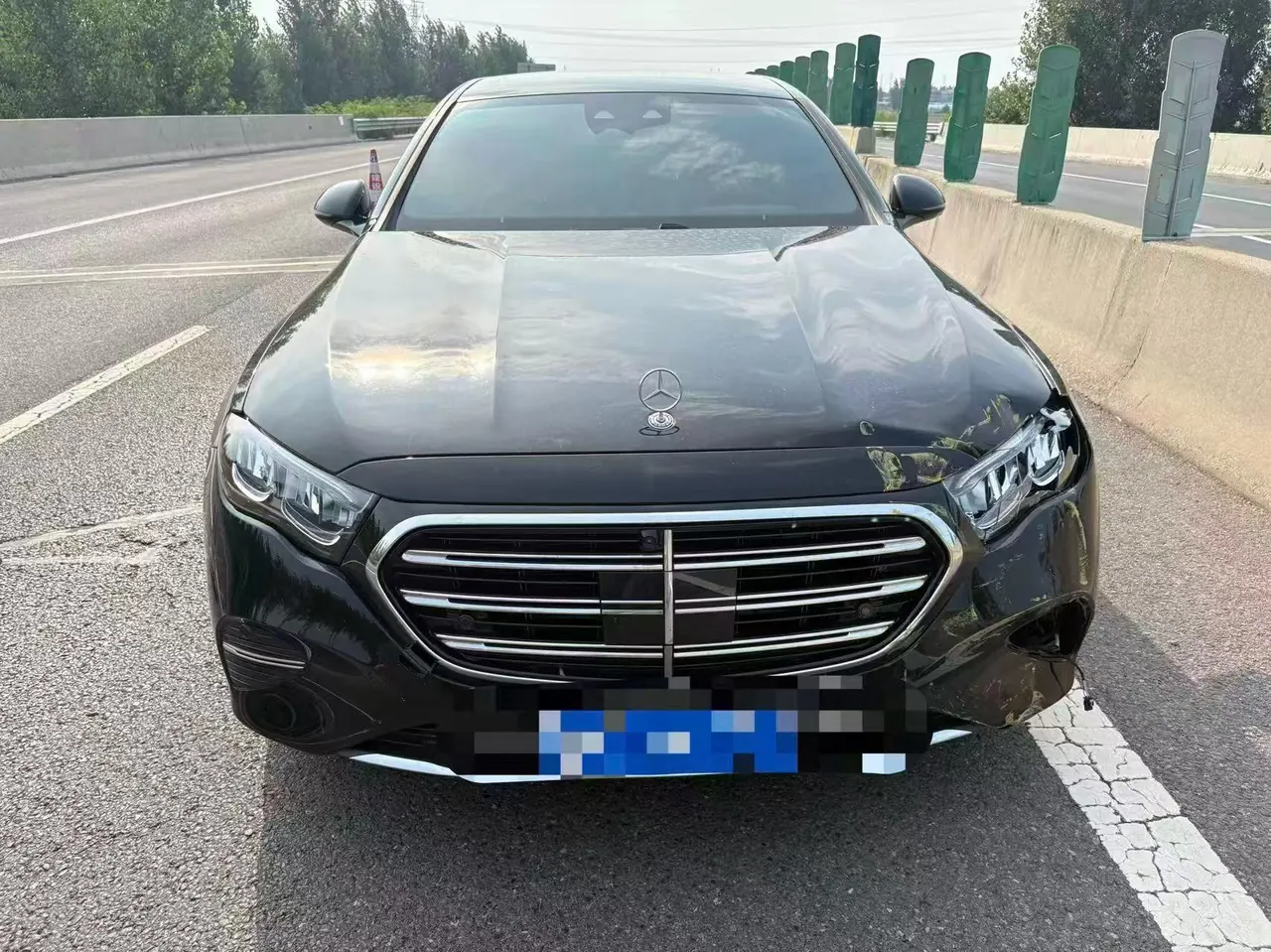 Mercedes Benz E-Class 2026 model E 300 L 48V 2.0T Luxury Edition Automatic 7