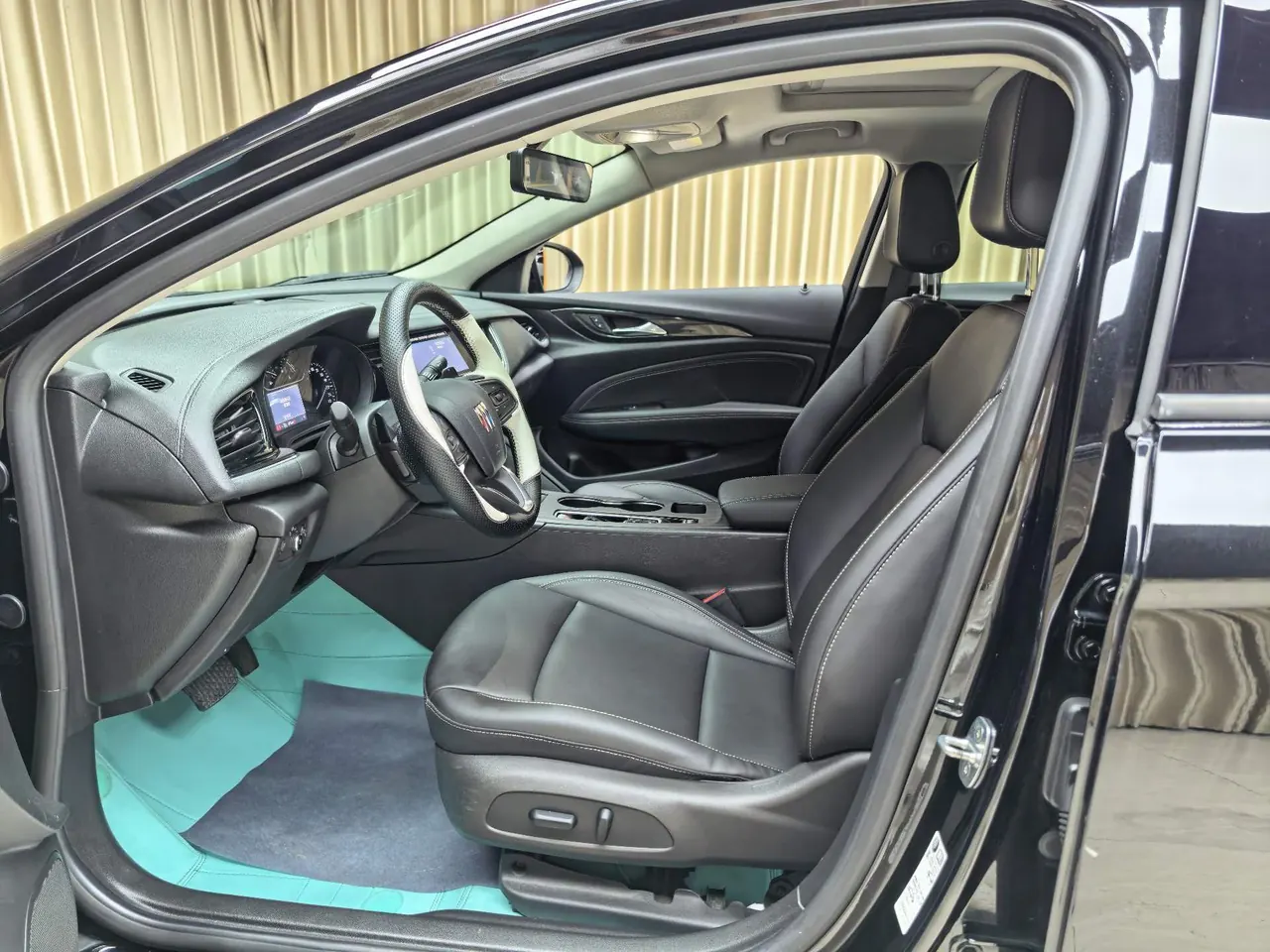Buick 2024 Regal 1.5T 25T Super Edition Automatic Gear 4