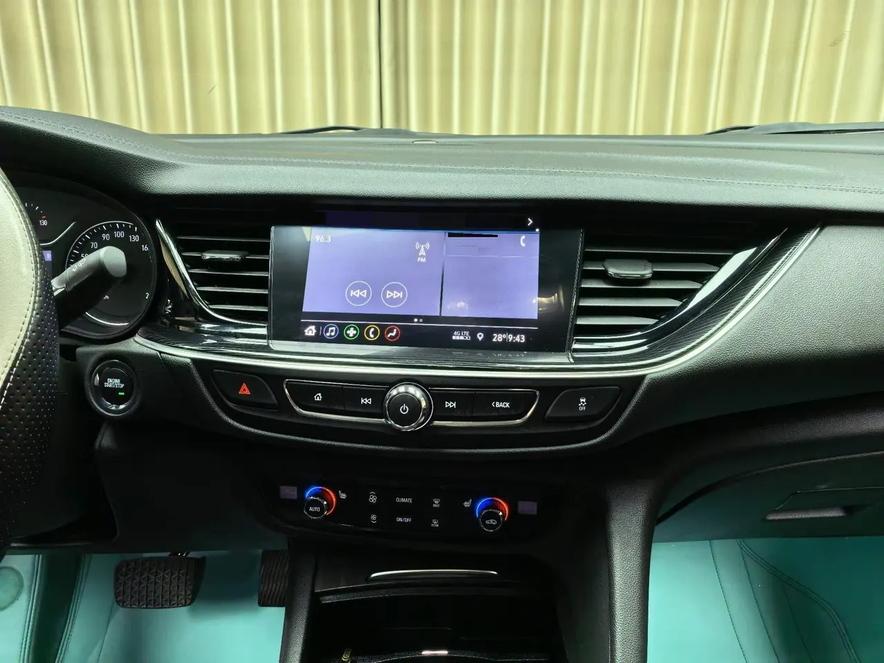 Buick 2024 Regal 1.5T 25T Super Edition Automatic Gear 5