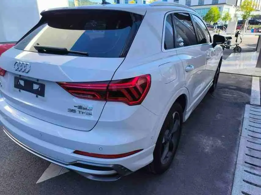 Audi 2022 Q3 1.4TFSI 35TFSI Aggressive Dynamic Automatic 5