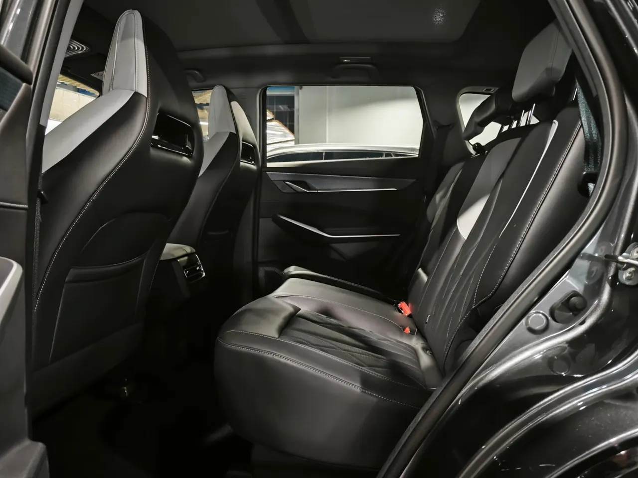 ChangAn 2024 CS75 PLUS 1.5T Champion Edition Smart Driving and Collar Automatic Gear 5