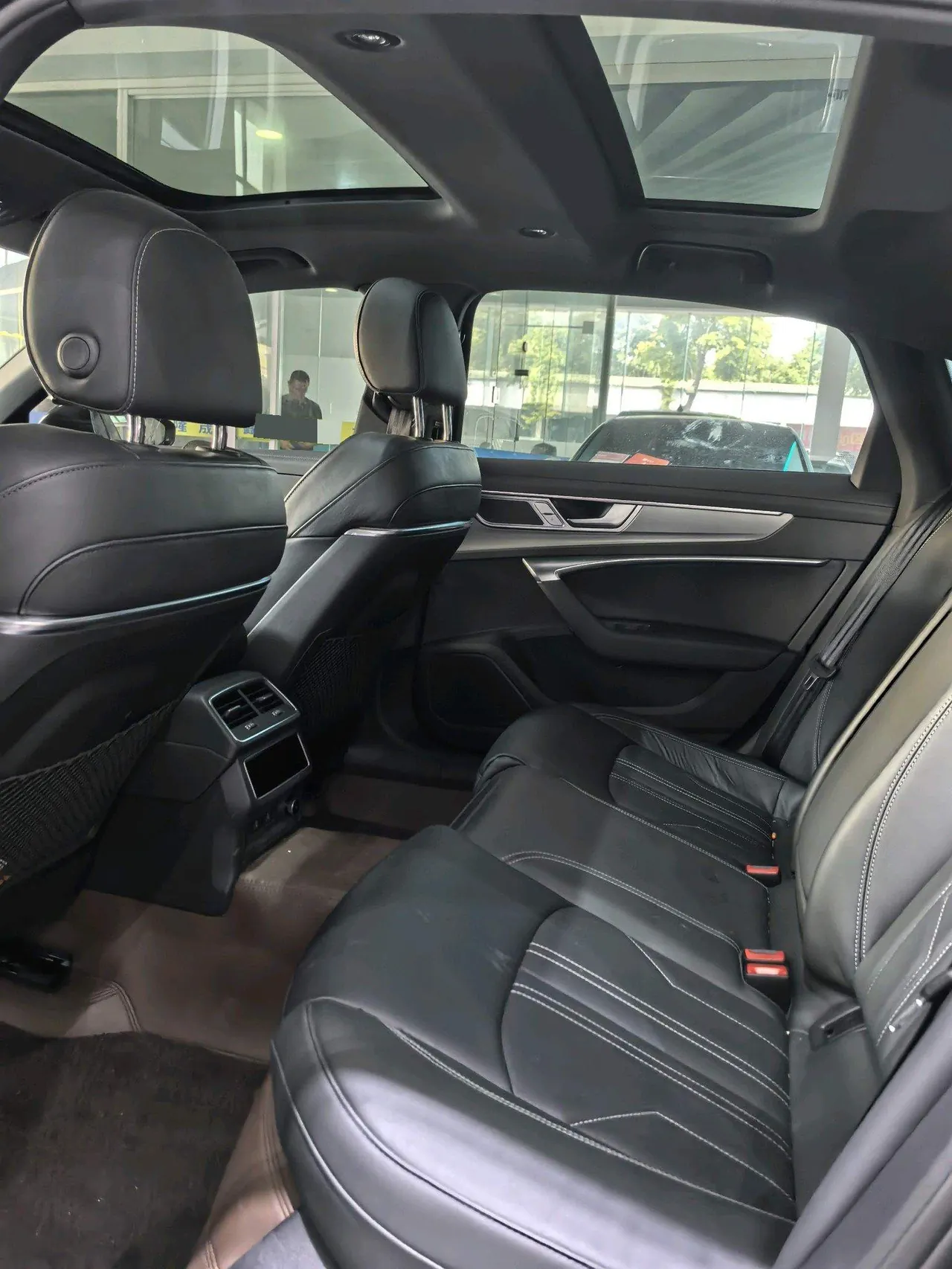 Audi 2024 A6L 2.0TFSI 45TFSI Quattro Selected Dynamic Automatic 14
