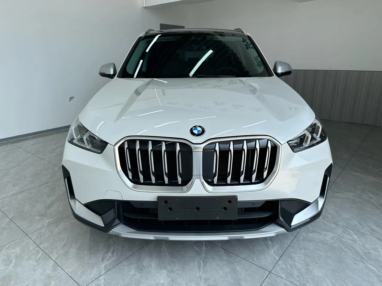 BMW 2023 X1 sDrive20Li 1.5T X Design Package Automatic Transmission 3