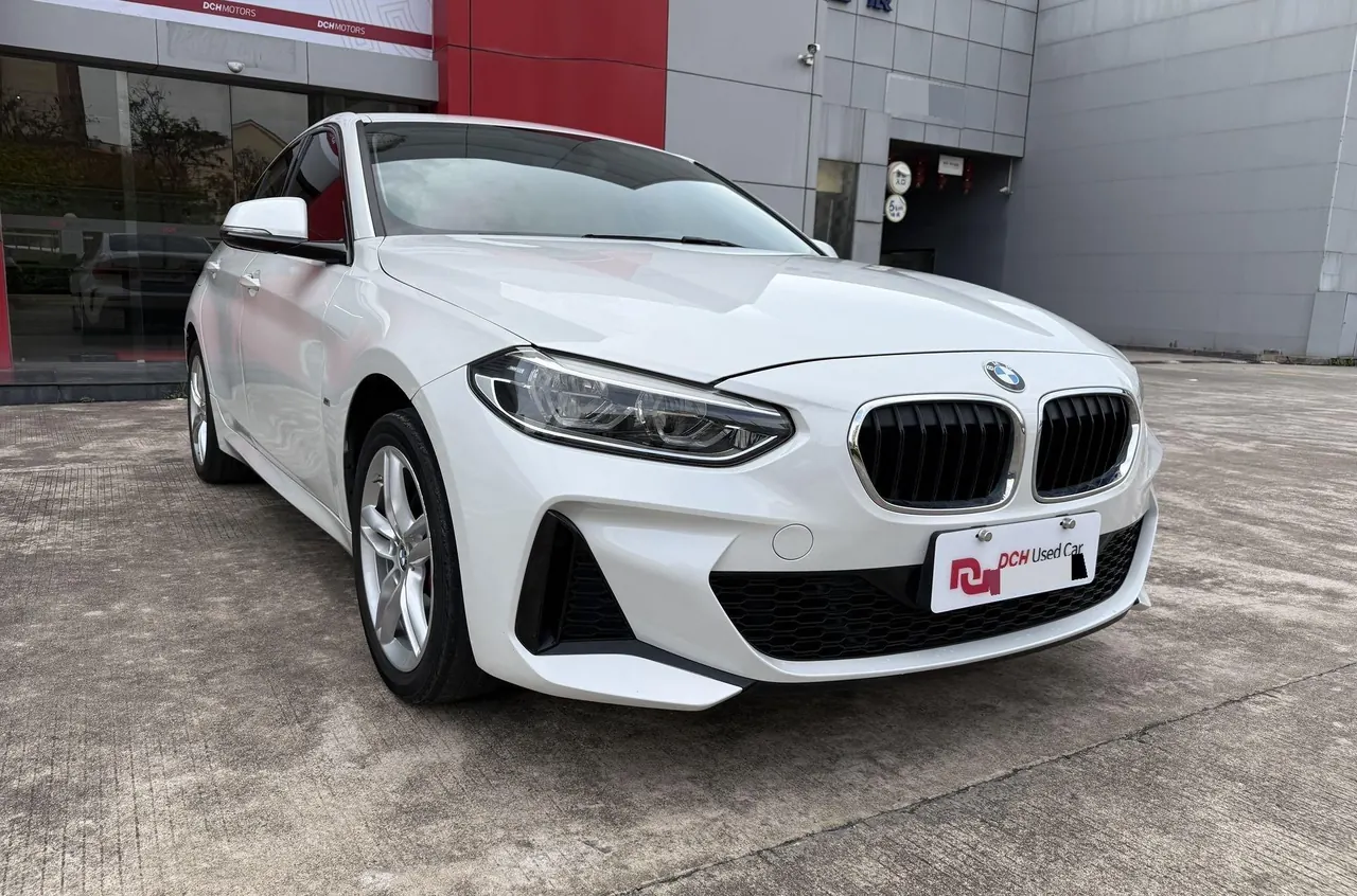 BMW 1 Series 2020 120i 1.5T M Sports Suit Automatic Gear 3