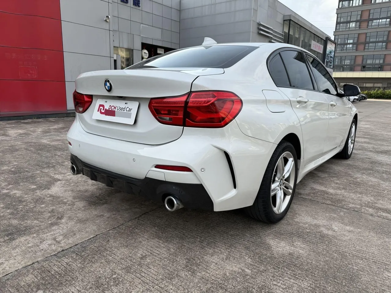 BMW 1 Series 2020 120i 1.5T M Sports Suit Automatic Gear 8
