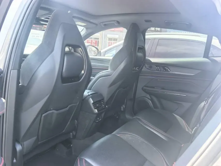 LYNK&amp;CO 2020 LYNK&amp;CO 05 2.0TD 4-wheel drive plus automatic gear 9