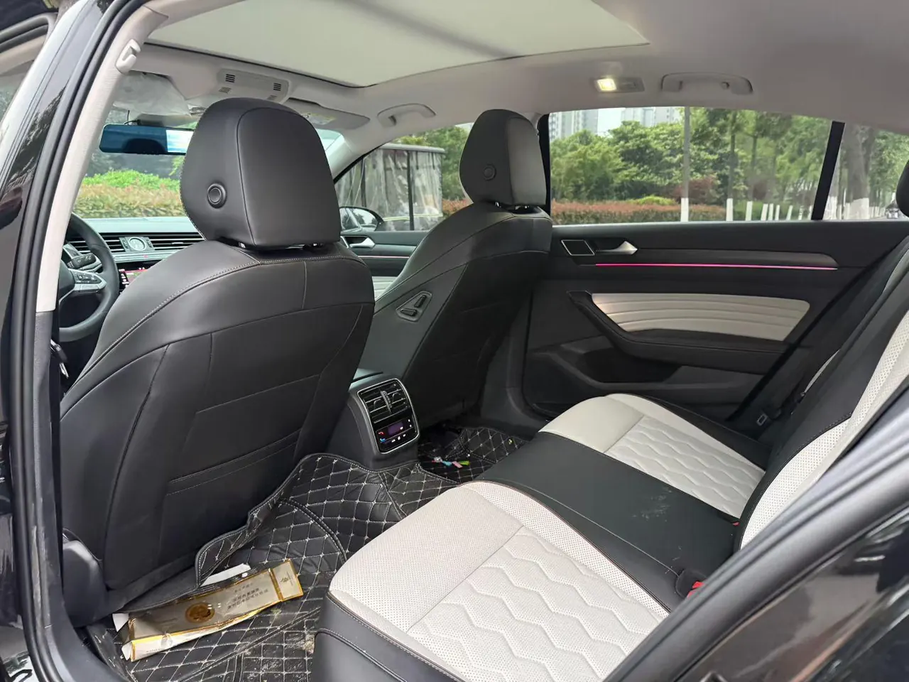 Volkswagen 2026 Magotan 2.0TSI 380TSI 30 million selected luxury automatic gear 8