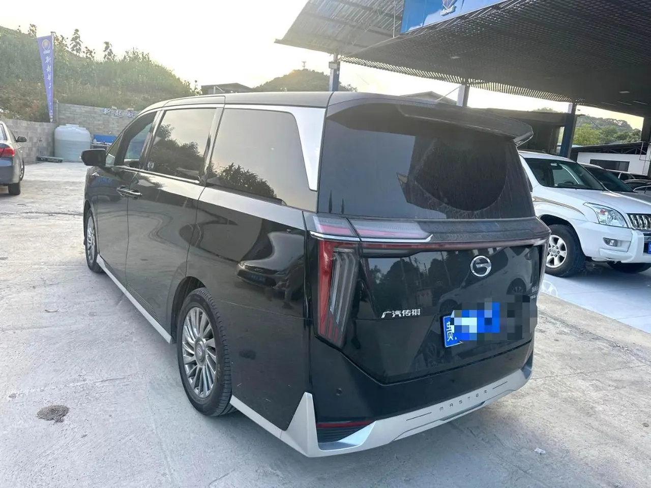 Trumpchi 2025 M8 Dual-Motor 2.0T Grandmaster Series Super Hybrid Automatic Transmission 6