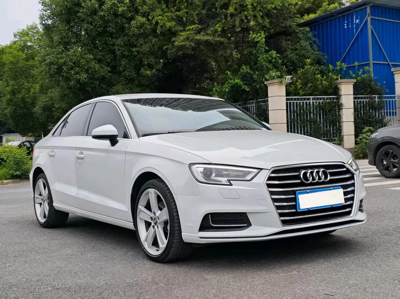Audi 2020 A3 Limousine 1.4TFSI 35TFSI aggressive automatic gear 3