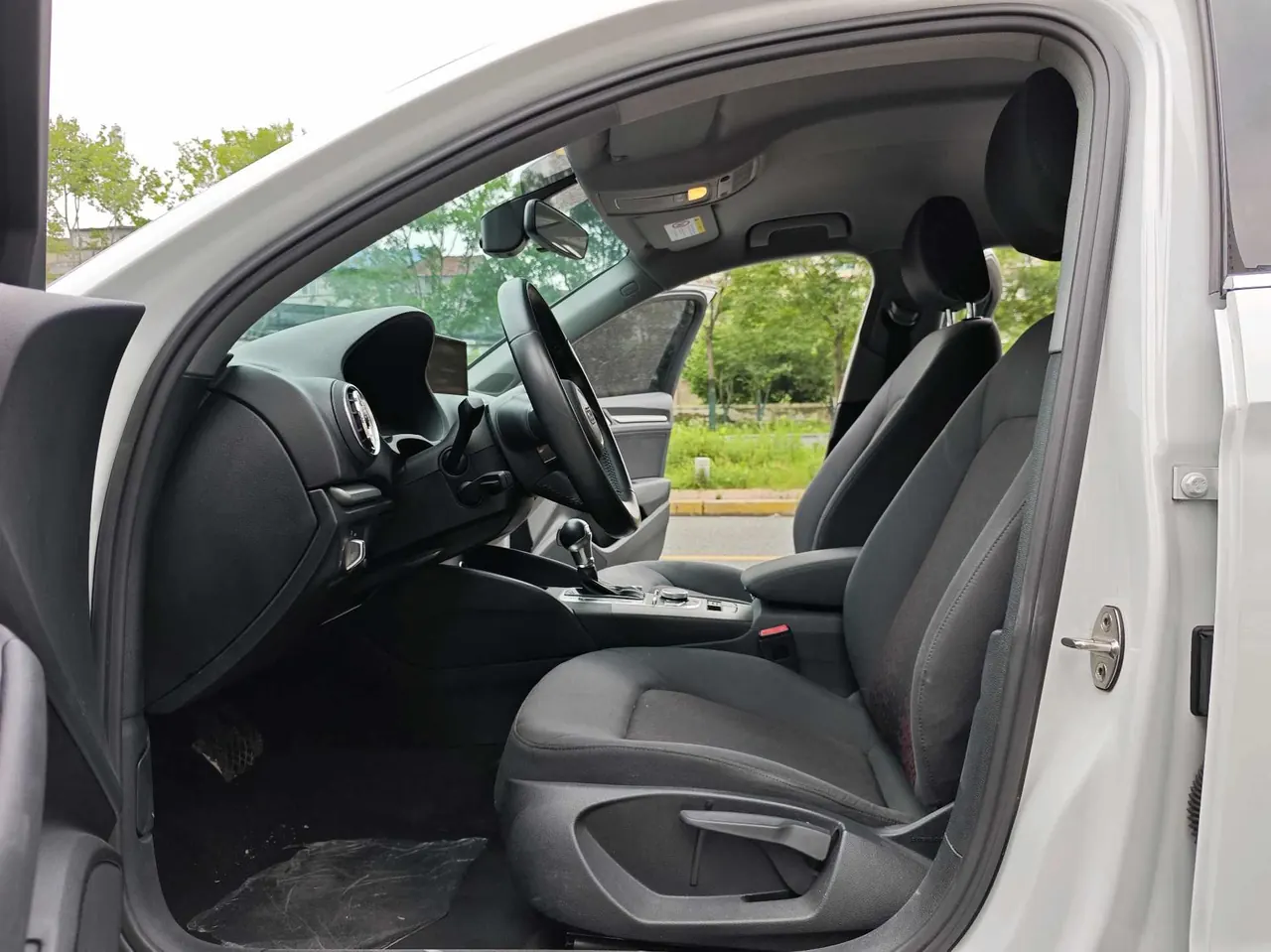 Audi 2020 A3 Limousine 1.4TFSI 35TFSI aggressive automatic gear 4