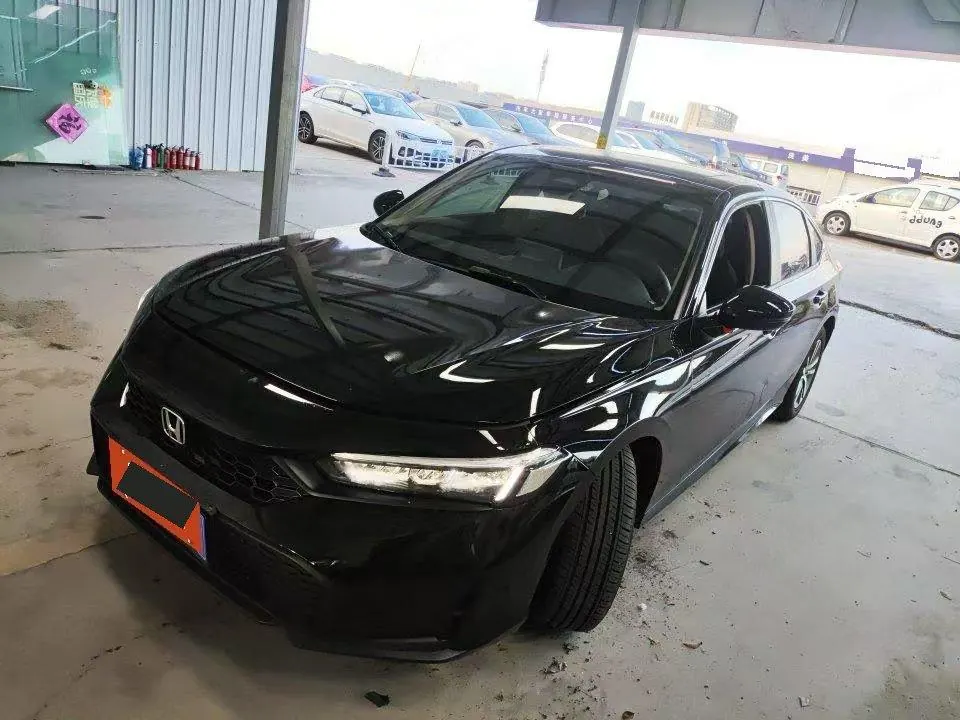 Honda 2025 Civic 1.5T Stepless 240TURBO Zhiqu Plus Automatic Gear - View 1