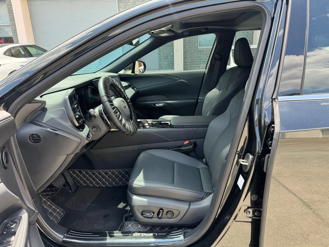Lexus RX (Imported) 2026 RX300 2.0T Four-wheel Drive Edition Automatic Gear 4