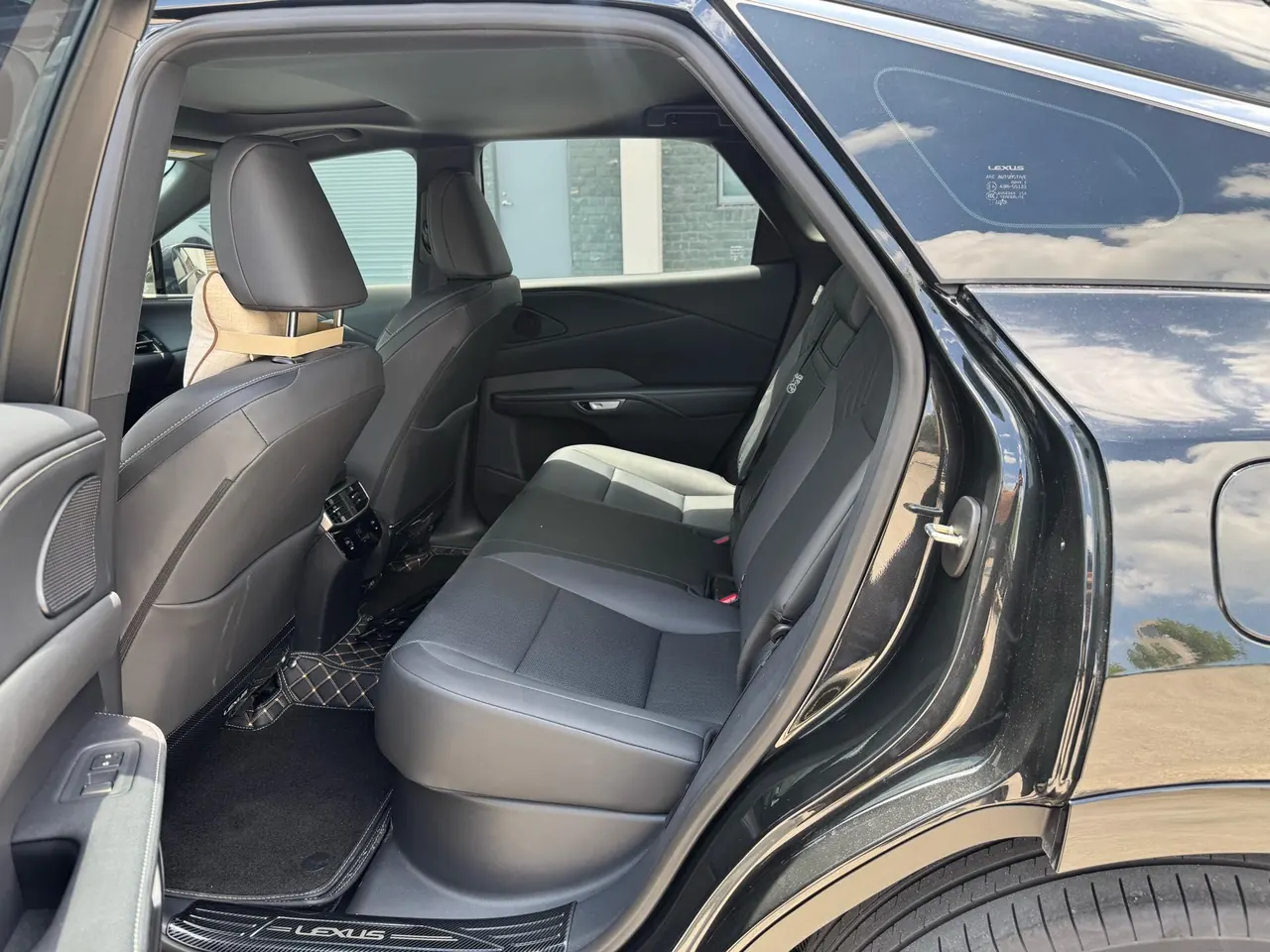 Lexus RX (Imported) 2026 RX300 2.0T Four-wheel Drive Edition Automatic Gear 5
