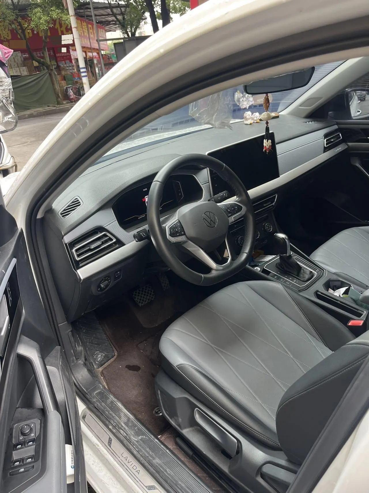 Volkswagen 2024 LaVida 1.5 Star 5 Million Edition Automatic Gear 2