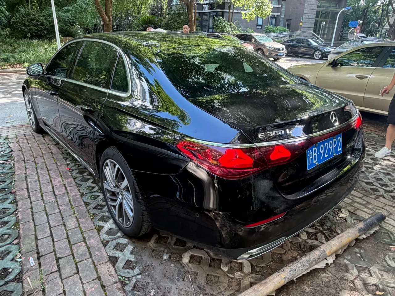 Mercedes Benz E Class 2024 E 300 L 48V 2.0T Fashion Automatic Gear 3