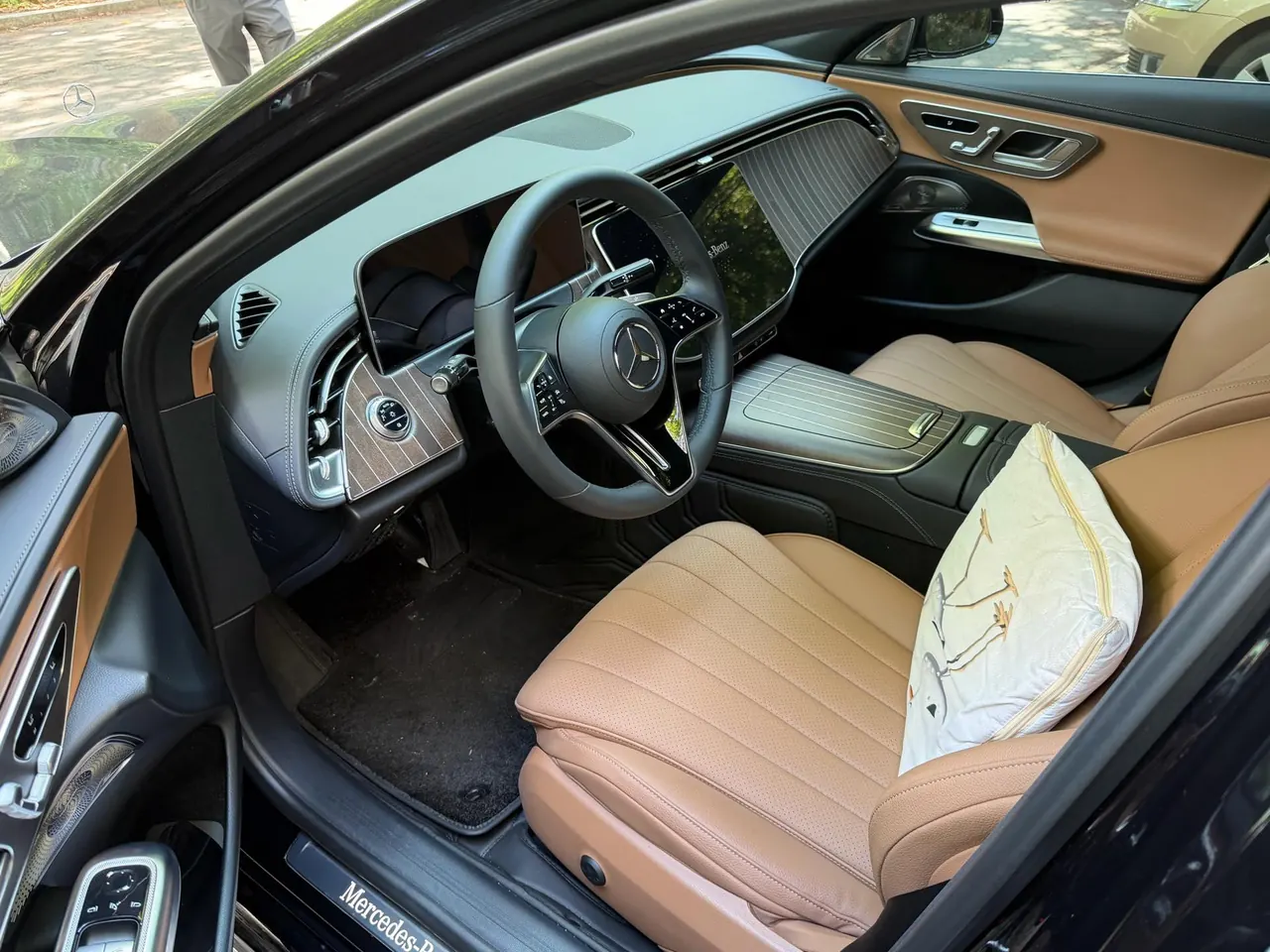 Mercedes Benz E Class 2024 E 300 L 48V 2.0T Fashion Automatic Gear 5
