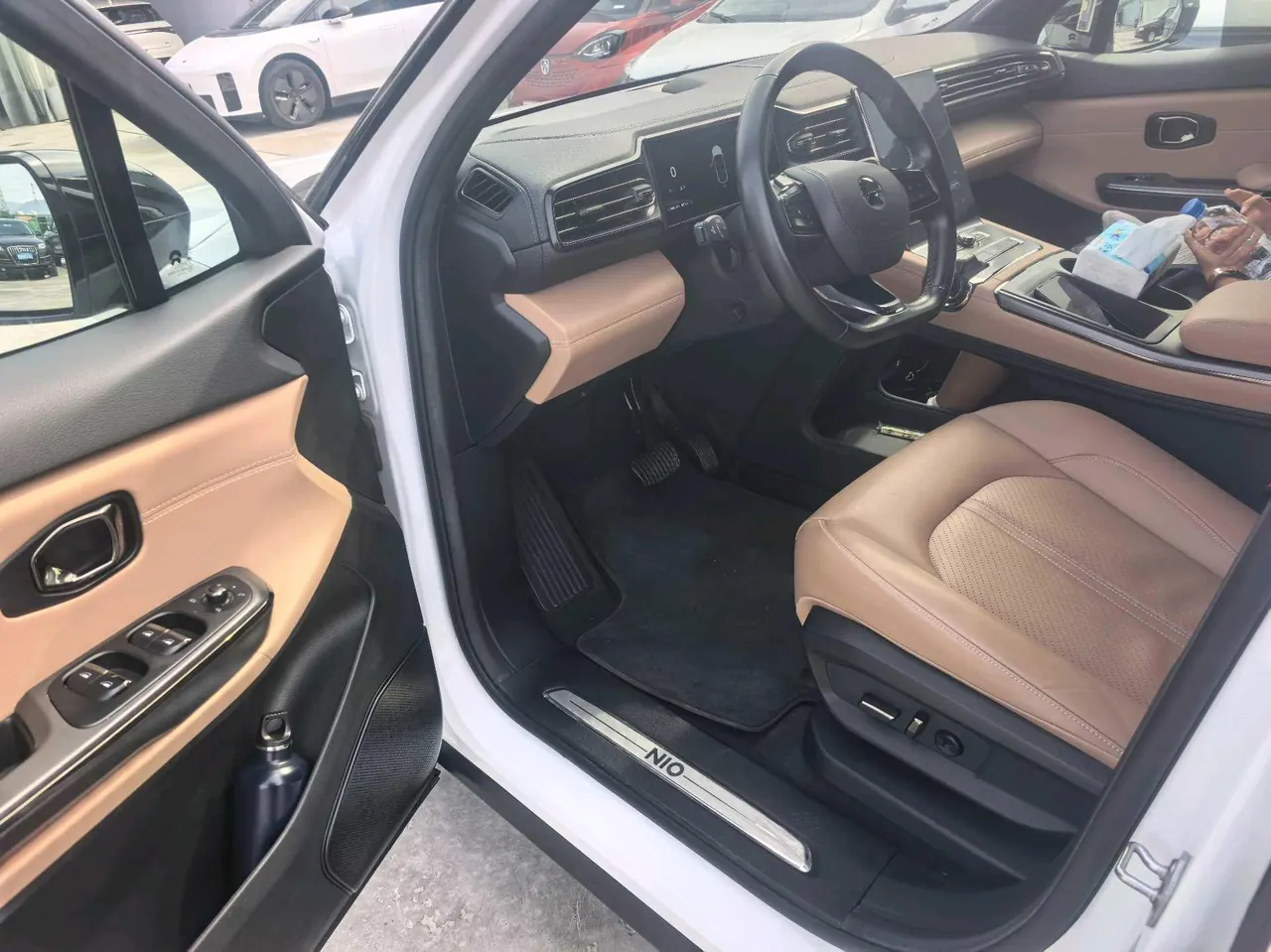 NIO 2020 ES 6 455KM Sports Edition Automatic Gear 2