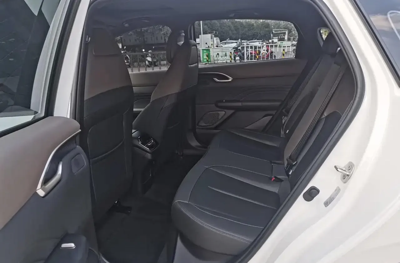 ChangAn 2026 Yidong 1.5T 500Bar Pleasant Automatic Gear 5