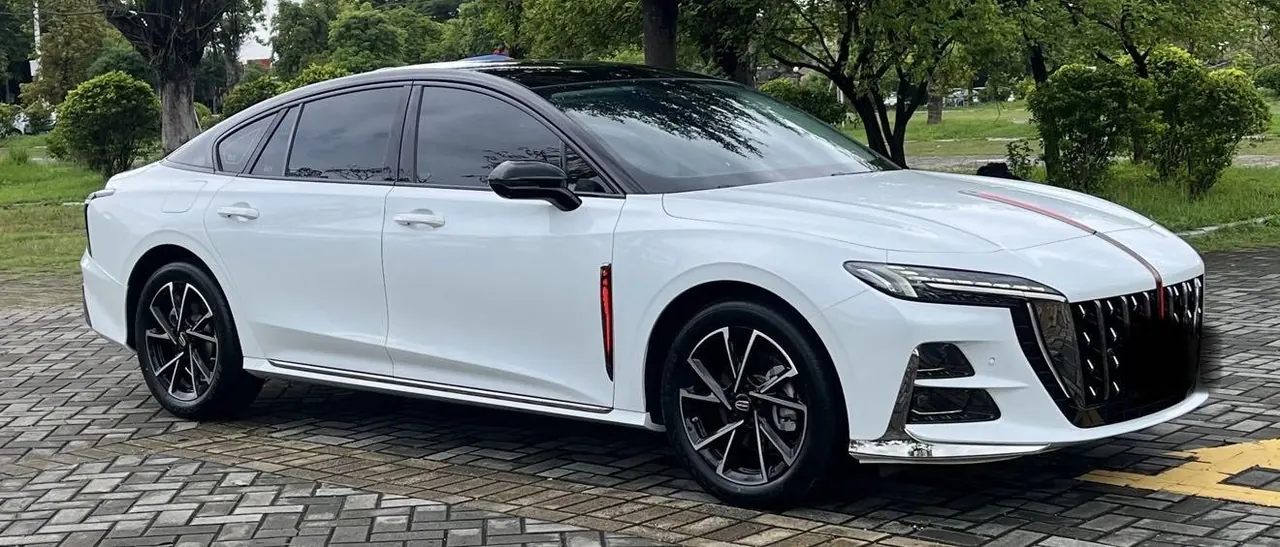 HongQi 2024 H6 2.0T to the United States version of automatic gear 3