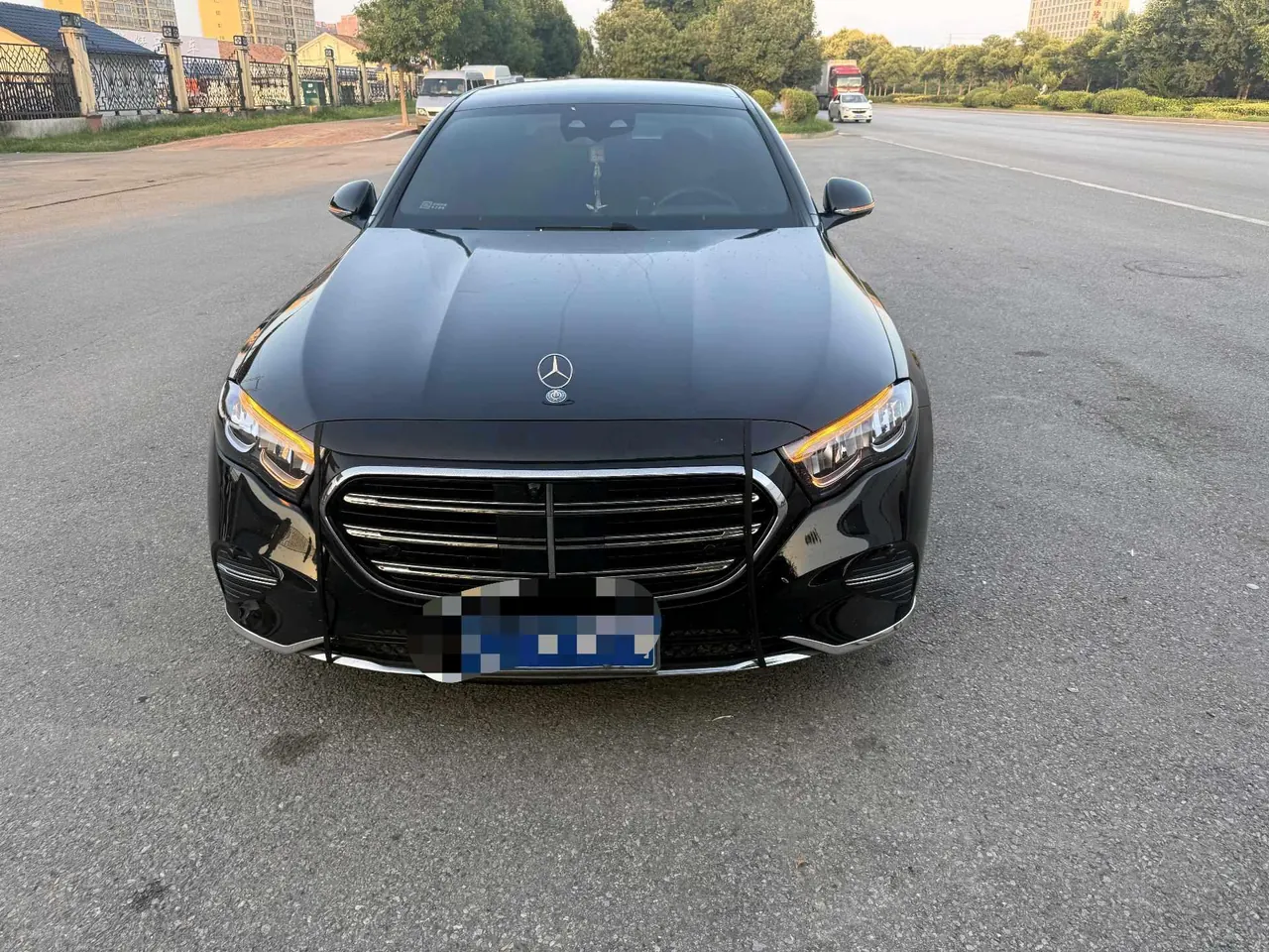 Mercedes Benz E Class 2025 E 300 L 48V 2.0T Luxury Sports Automatic 2