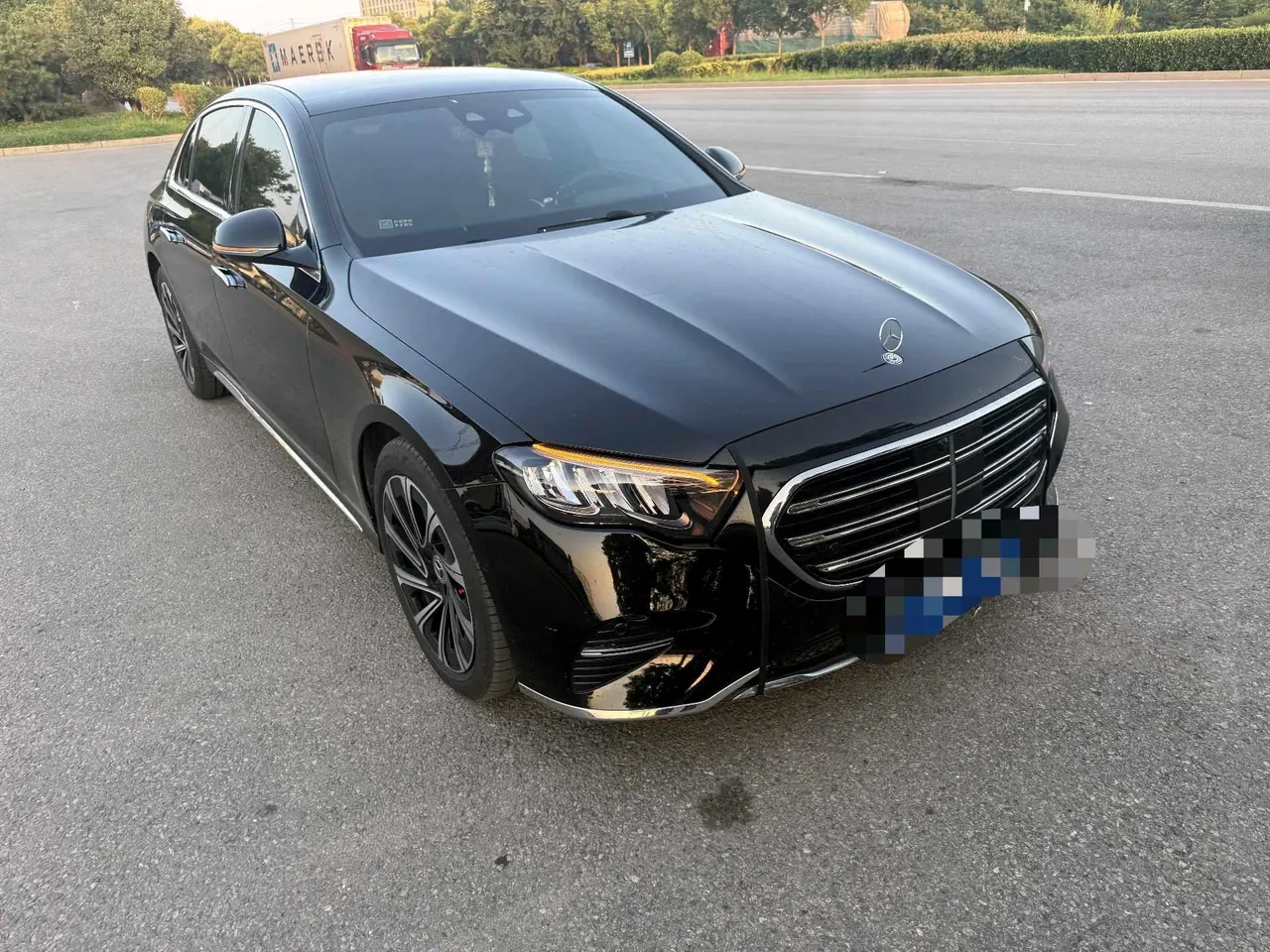Mercedes Benz E Class 2025 E 300 L 48V 2.0T Luxury Sports Automatic 3