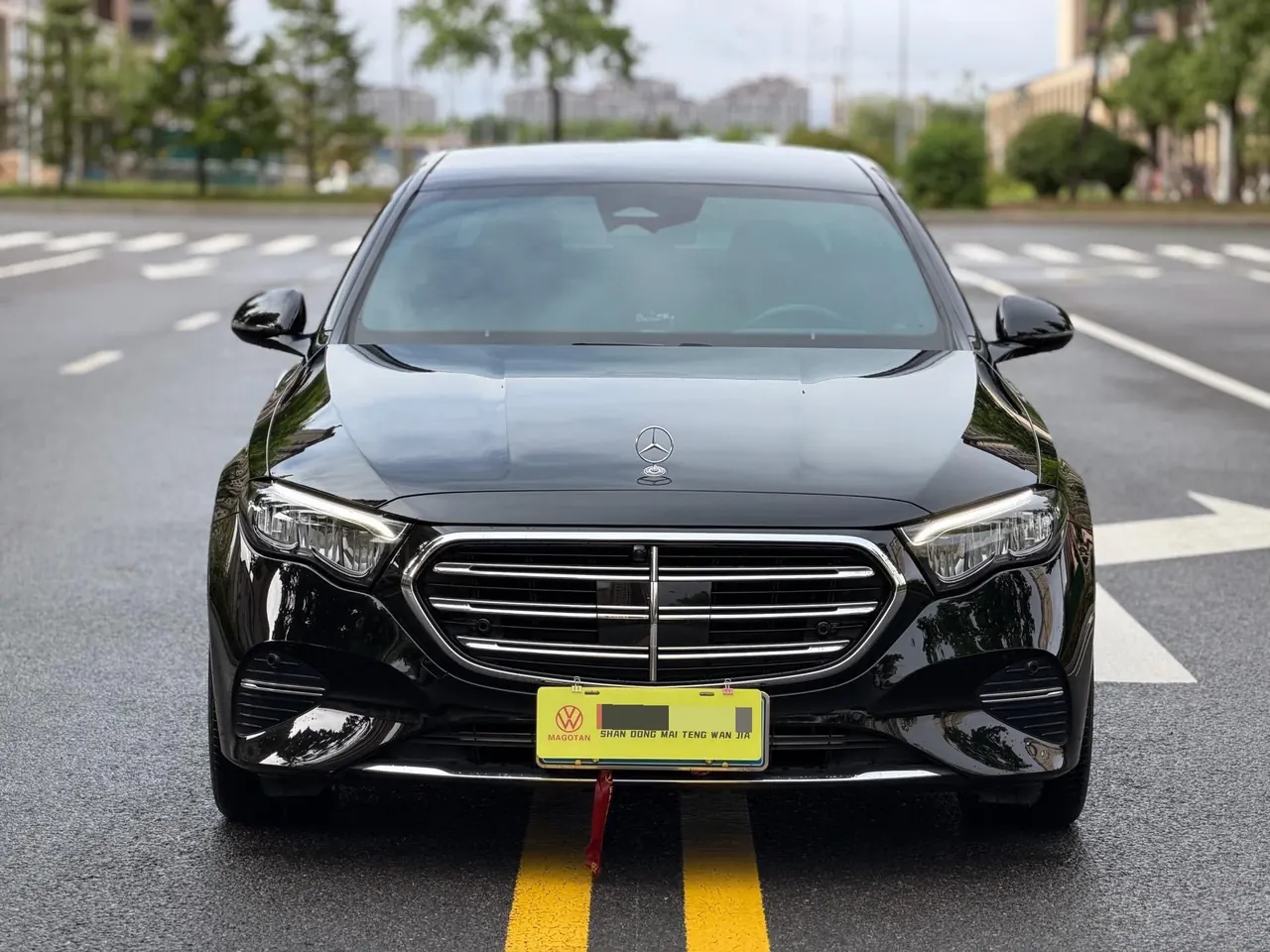Mercedes Benz E Class 2024 E 260 L 48V 2.0T Automatic 3