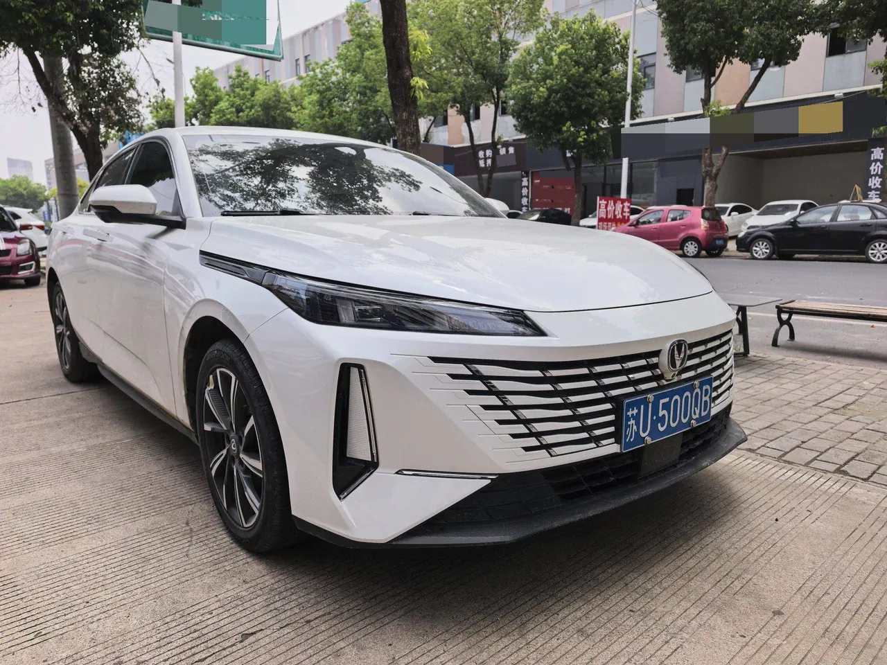 ChangAn 2024 Yidong 1.5TGDI Flagship Automatic Gear 3