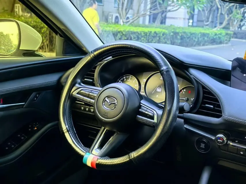 Mazda 3 Oncorsela 2021 Mazda 3 Oncorsela-sedan 2.0 elegant automatic gear 9
