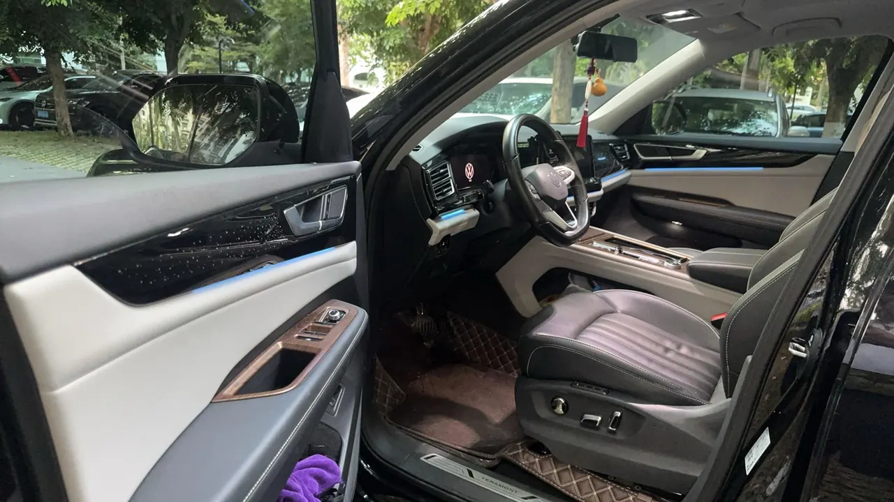 Volkswagen 2021 Tuang 2.0TSI 380TSI 4WD Respect Deluxe Automatic Transmission 7