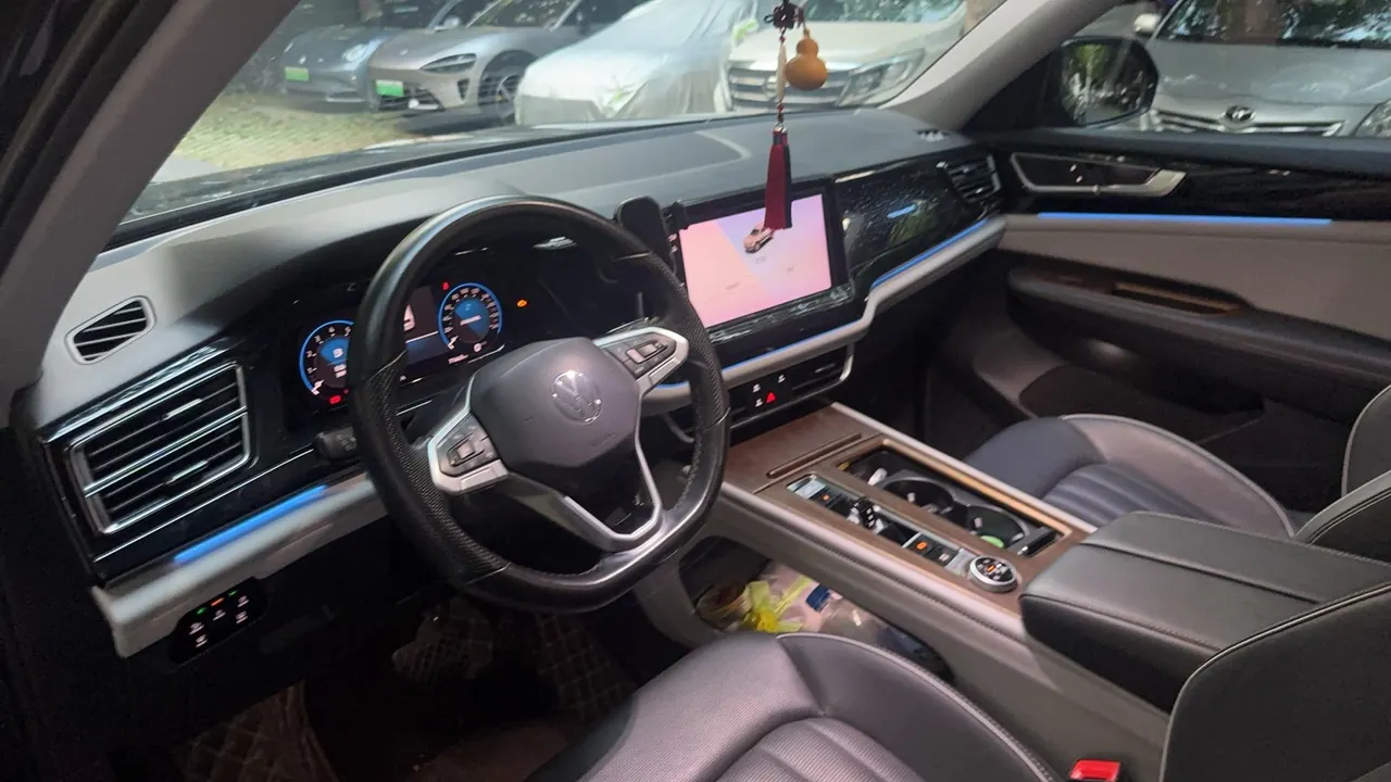 Volkswagen 2021 Tuang 2.0TSI 380TSI 4WD Respect Deluxe Automatic Transmission 8