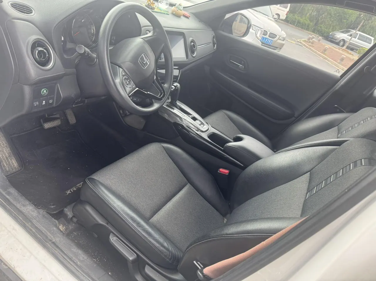Honda 2020 XR-V 1.5T stepless 220TURBO deluxe automatic gear 6