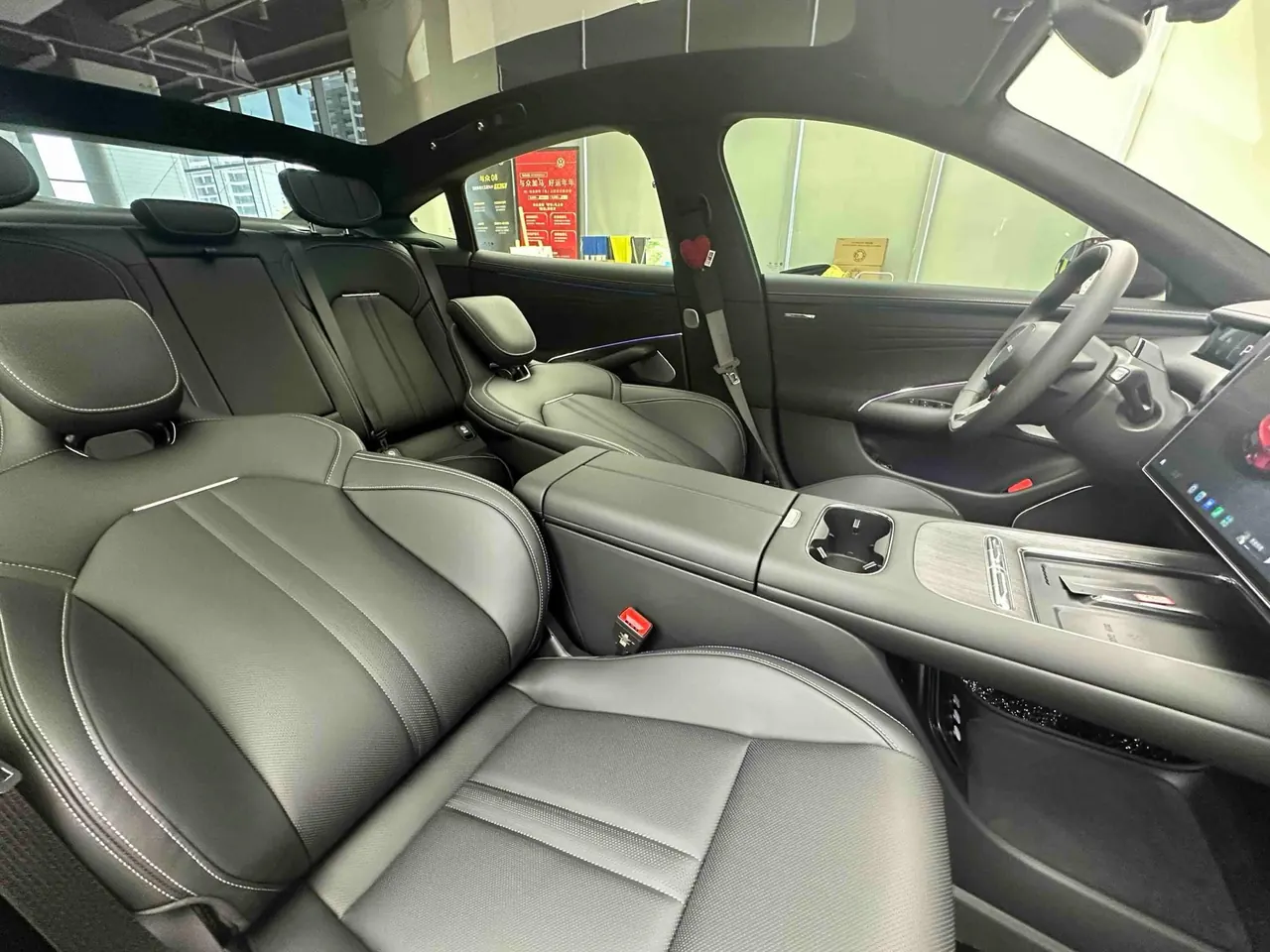 MI 2026 SU7 Standard Edition Automatic Gear 9