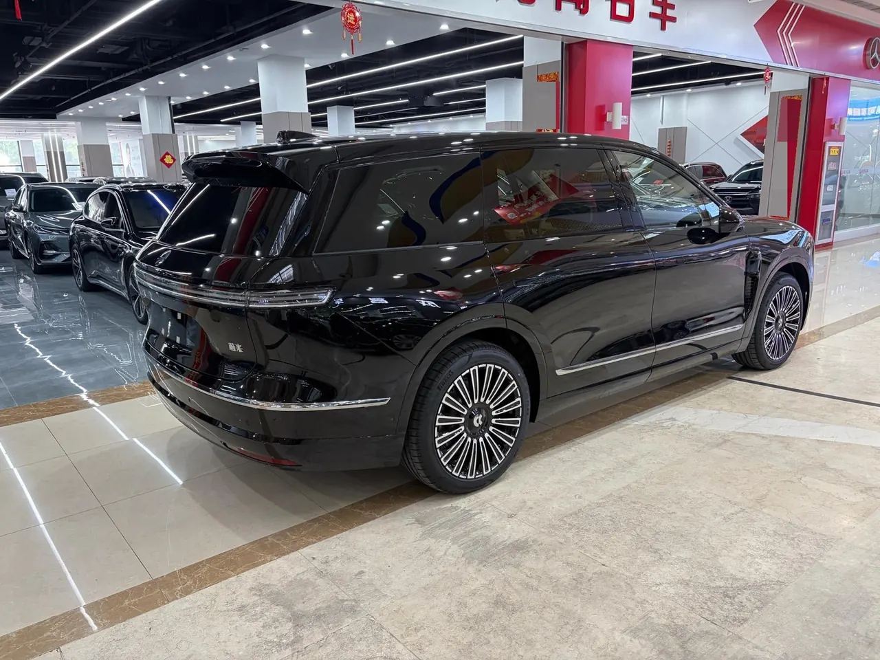 NIO 2026 ES8 5-seat Executive Deluxe Automatic Gear 2
