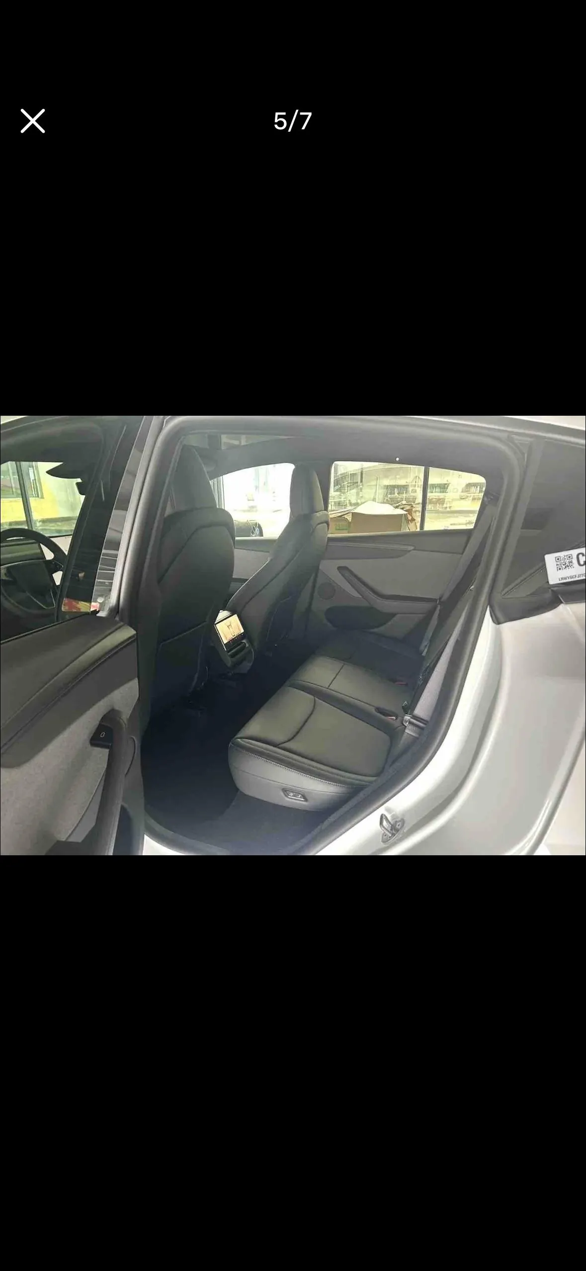 Tesla 2026 Model Y Rear-Wheel-Drive Automatic 5