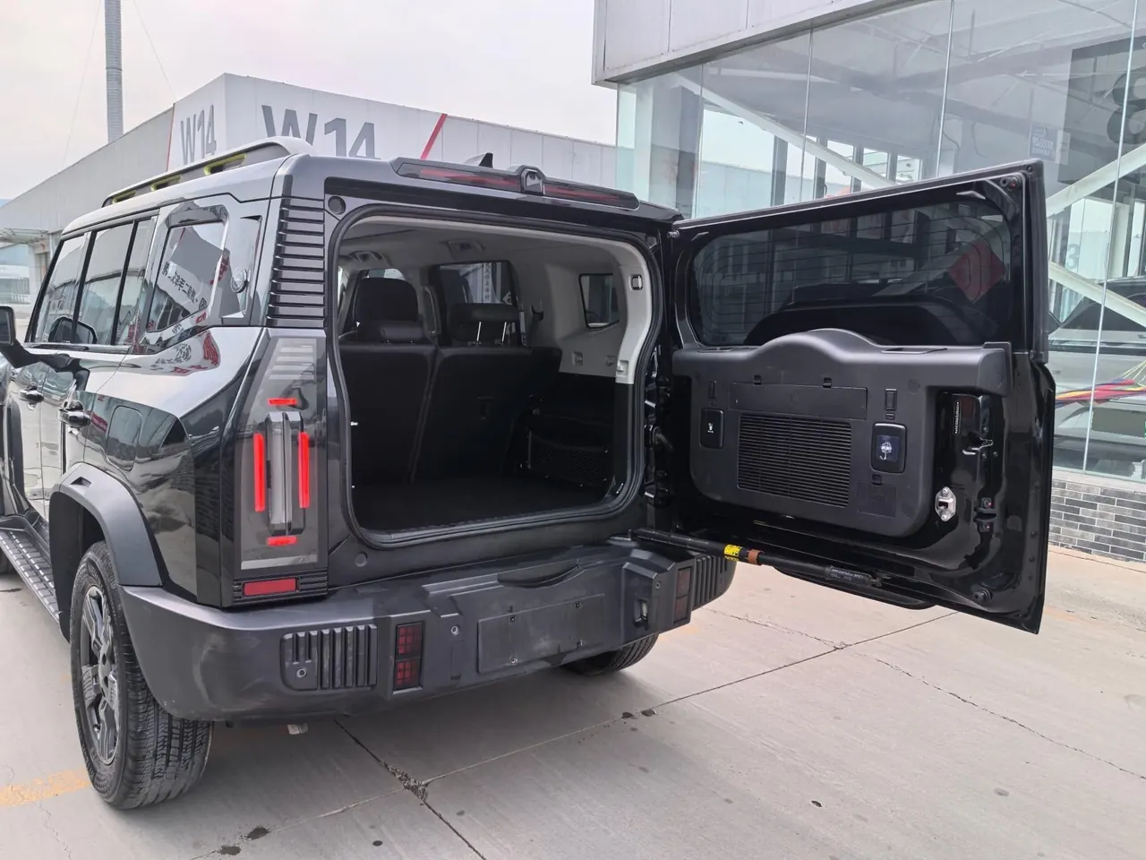 Jetour 2023 Travelers 1.5T Two-Drive Discovery PRO Automatic Gear 11