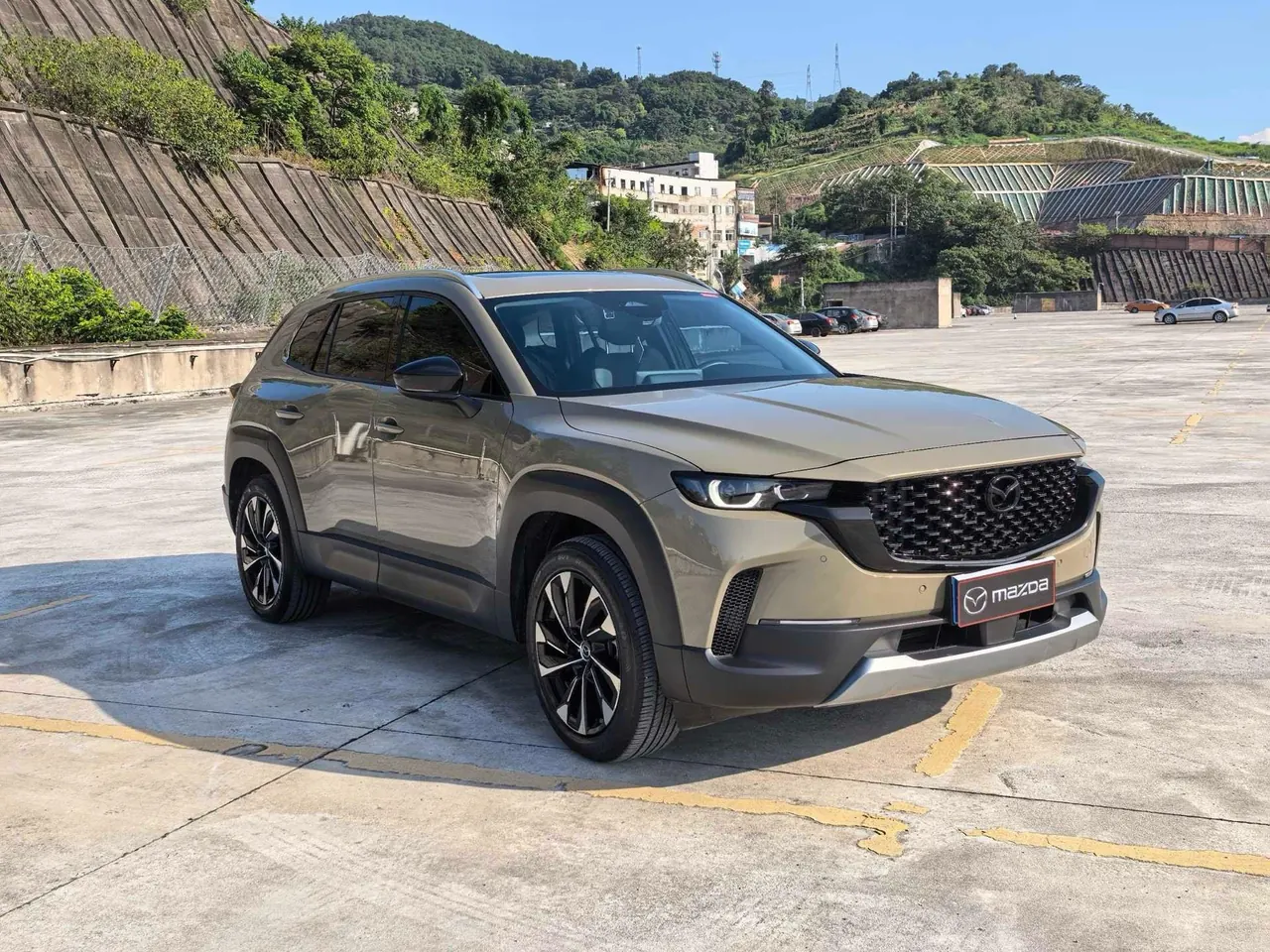 Mazda 2023 CX-50 line also 2.5 intelligent version of automatic gear 3