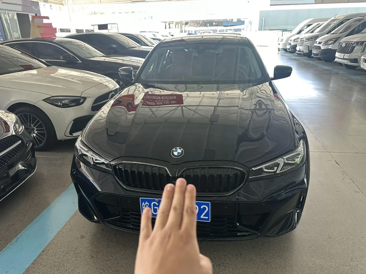 BMW 3 Series 2026 330Li 2.0T M Sports Obsidian Night Suit Automatic Gear 2