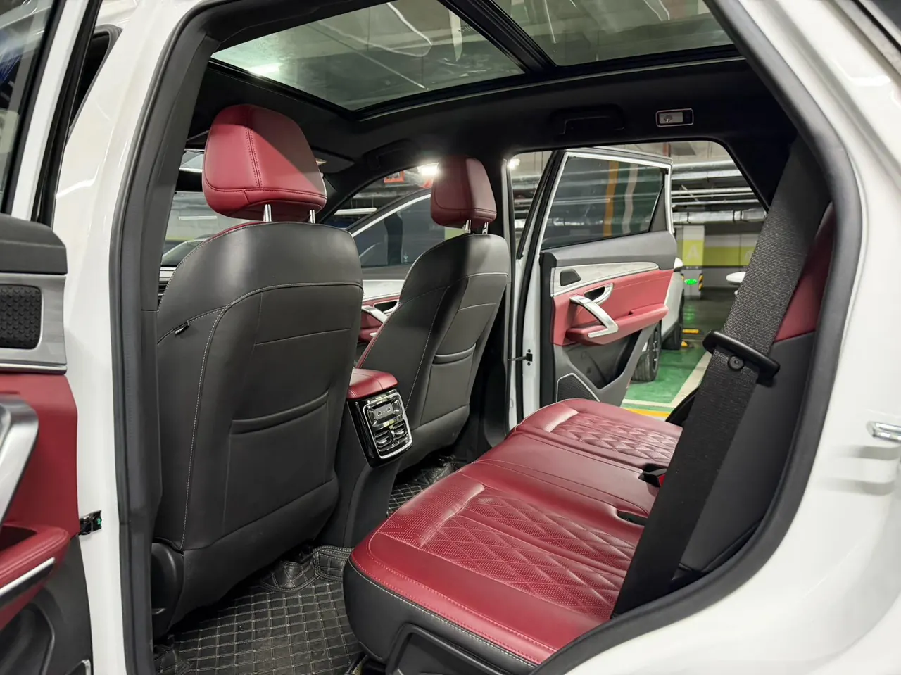 Jetour 2023 X70 PLUS 1.5T Brave PLUS7 Automatic Gear 14