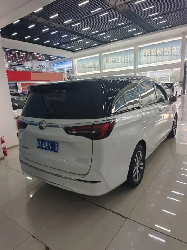 Buick 2020 GL8 ES Lu Zun 2.0T 653T Comfortable Automatic Gear 7