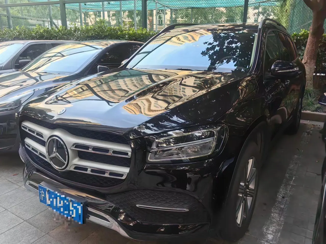 Открыть галерею: Mercedes Benz GLS (Imported) 2020 GLS 450 4MATIC 48V 3.0T Dynamic Automatic Gear
