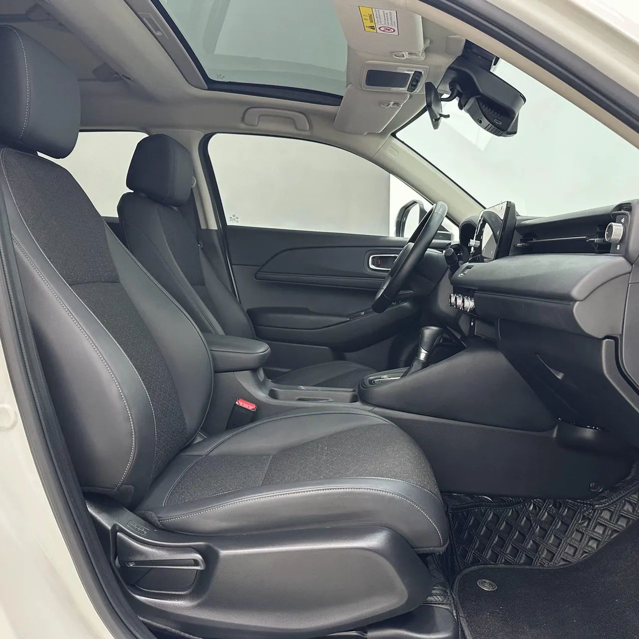 Honda 2023 XR-V 1.5 stepless craze version of automatic gear 5