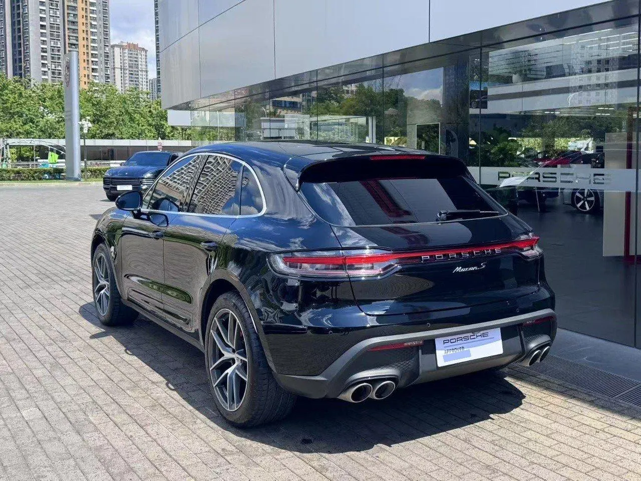 Porsche Macan (Imported) 2023 Macan S 2.9T Automatic 3